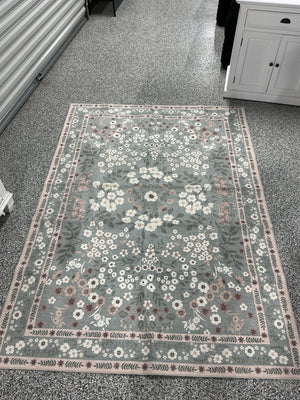 Wyatt and Ash 5ft 3in x 7ft 5in Area Rug - Stu's Home Improvement Outlet