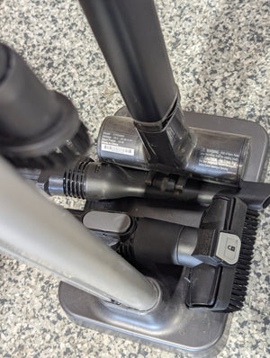 LG CordZero Kompressor Cordless Stick Vacuum with Dual Floor Max Nozzle - Stu's Home Improvement Outlet