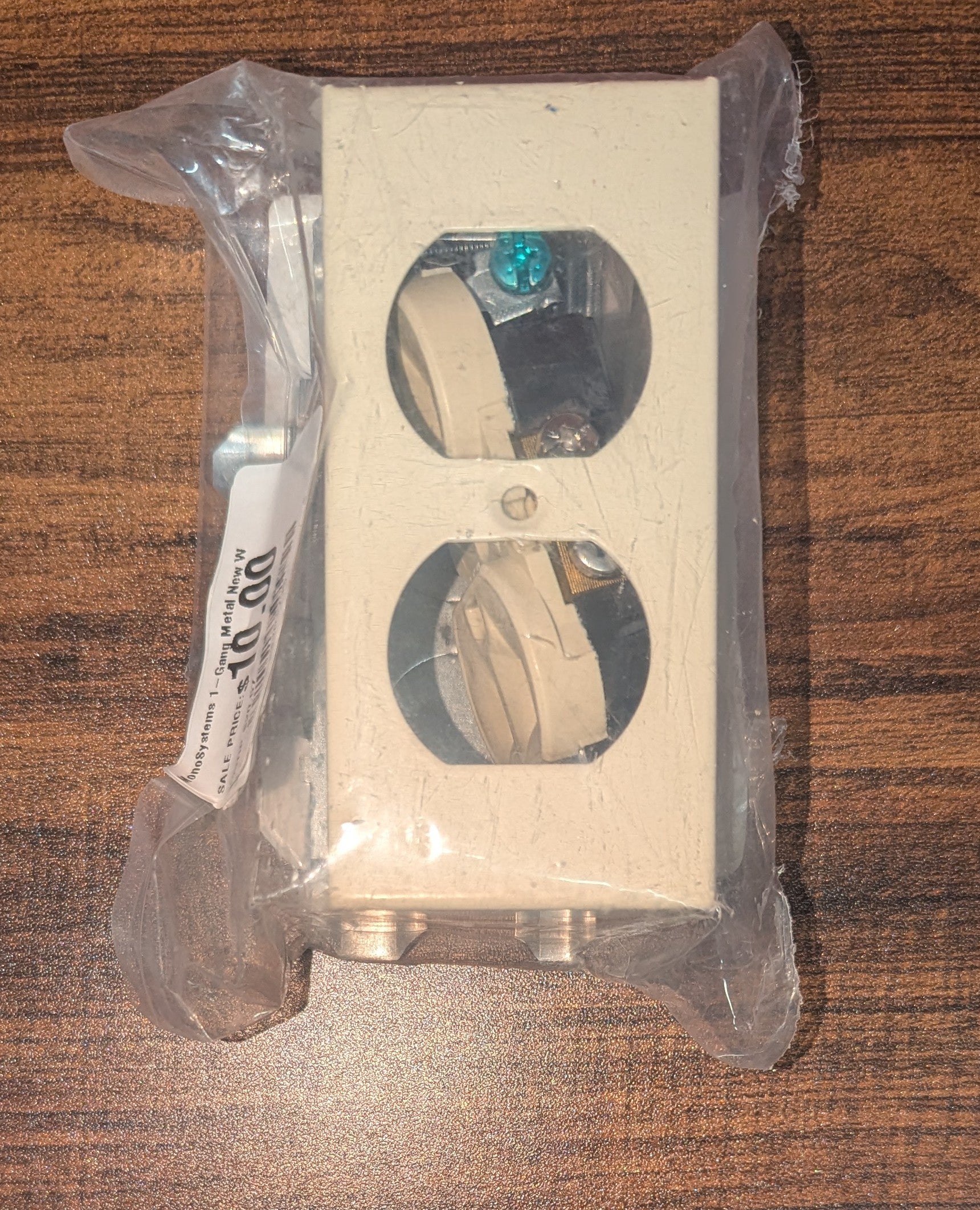 MonoSystems 1-Gang Metal New Work/Old Work Rectangular Electrical Box