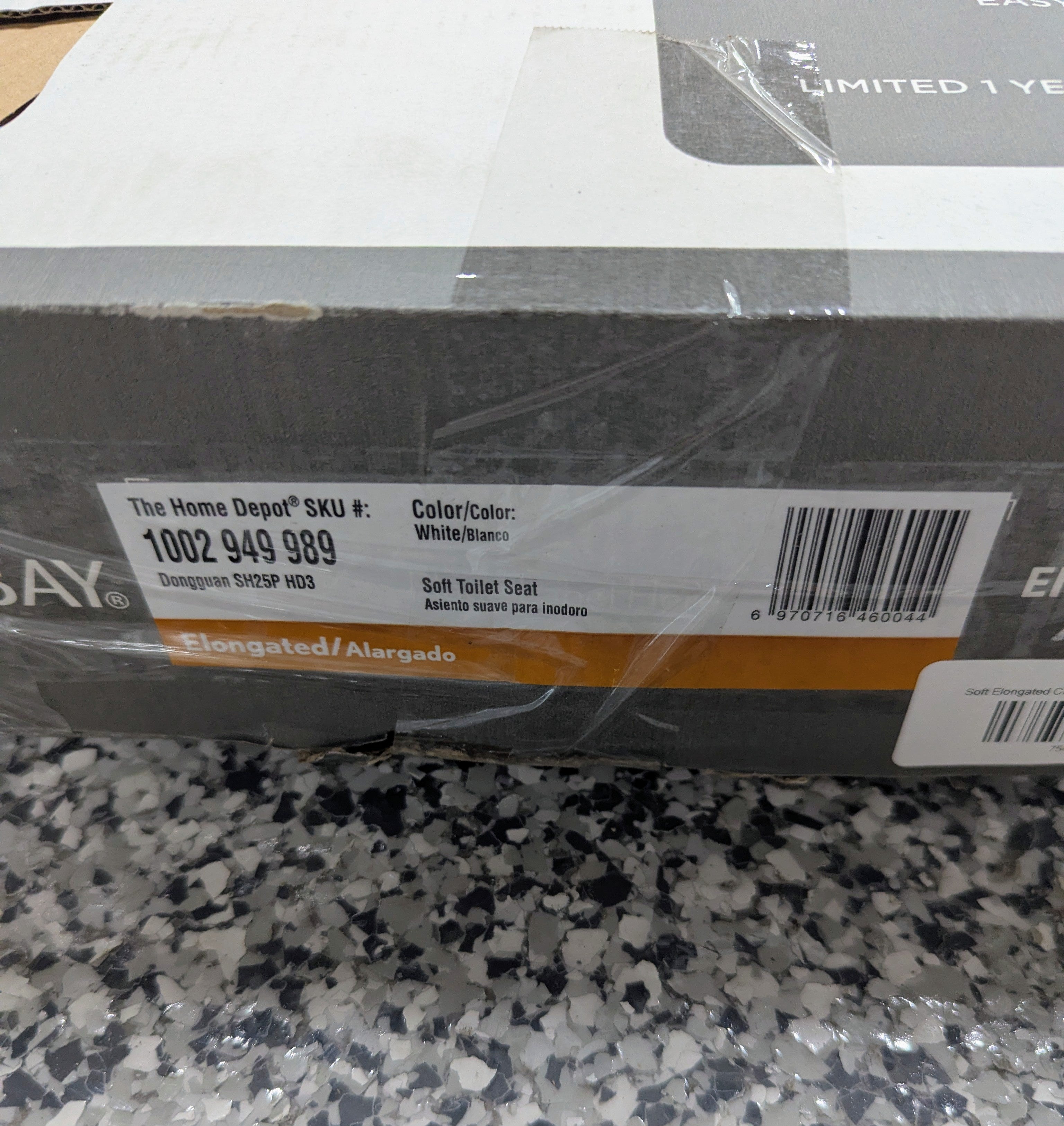 Soft Elongated Closed Front Toilet Seat in White