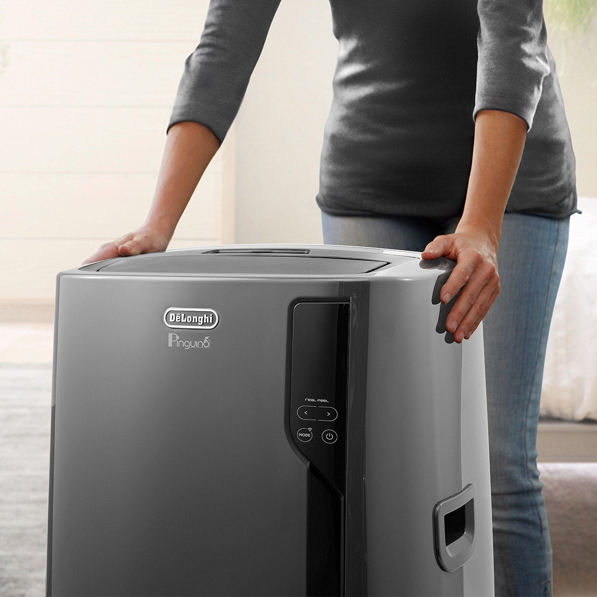 De'Longhi Pinguino SMART Portable Air Conditioner with Heat and ECO Real Feel