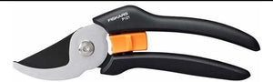 FISKARS 2 Piece Garden Shears and Pruner Set - Stu's Home Improvement Outlet