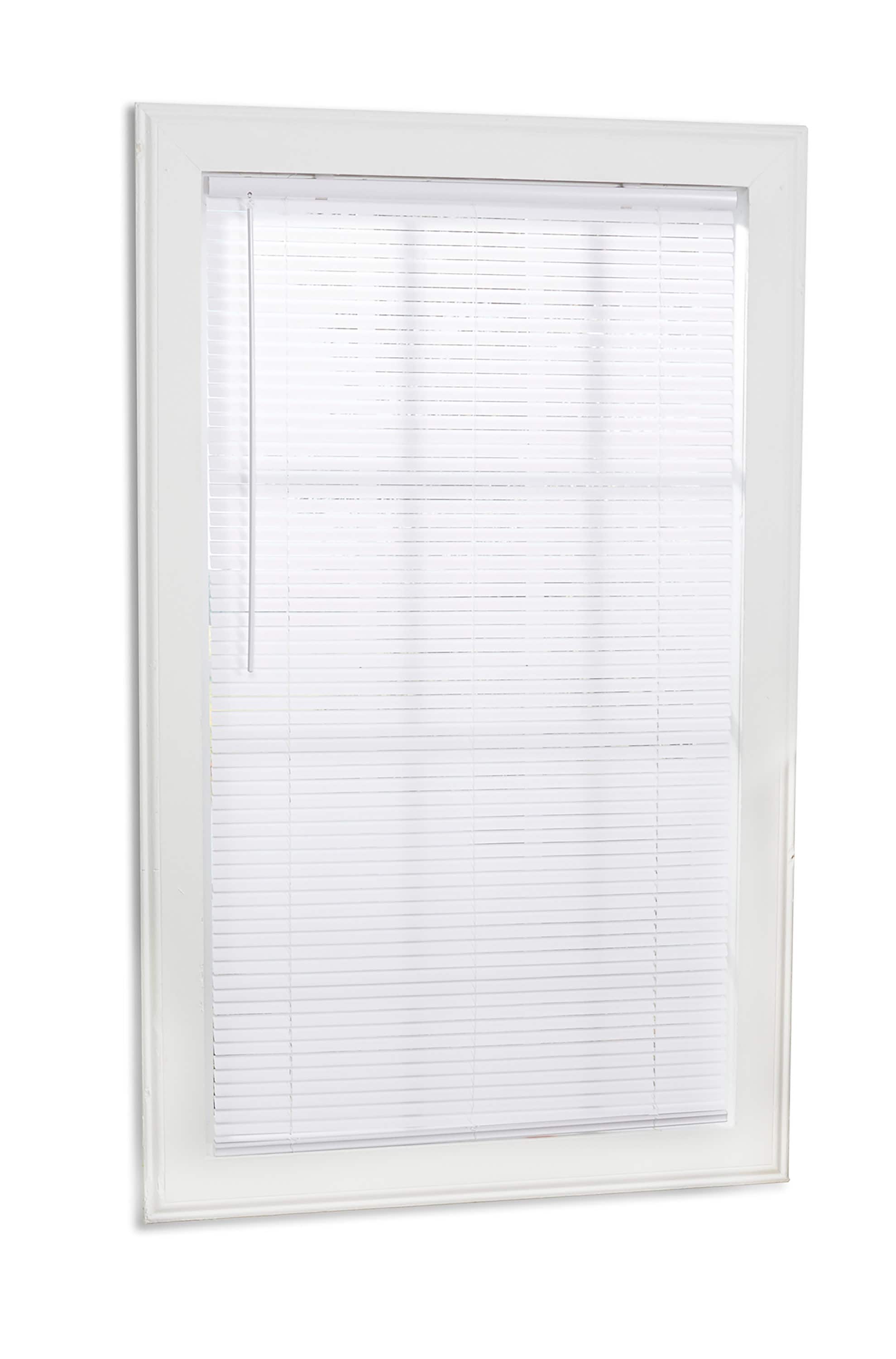 Project Source Room Darkening 1-in Slat Width 47-in x 64-in Cordless White Vinyl Room Darkening Mini-blinds