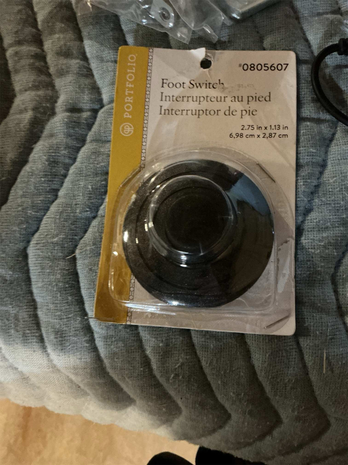 Helunsi 1-Pack Floor Lamp Foot Switch, Round Black Step Switch
