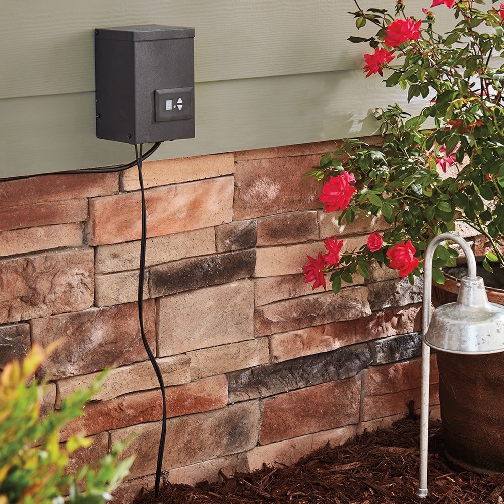 Harbor Breeze 120 -Watt Multi-Tap Transformer Landscape Lighting Transformer with Digital Timer and Dusk-to-Dawn Sensor