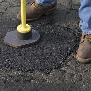 Aquaphalt 6.0 Black Water - Based Asphalt and Concrete Patch 3.5 gal - Stu's Home Improvement Outlet
