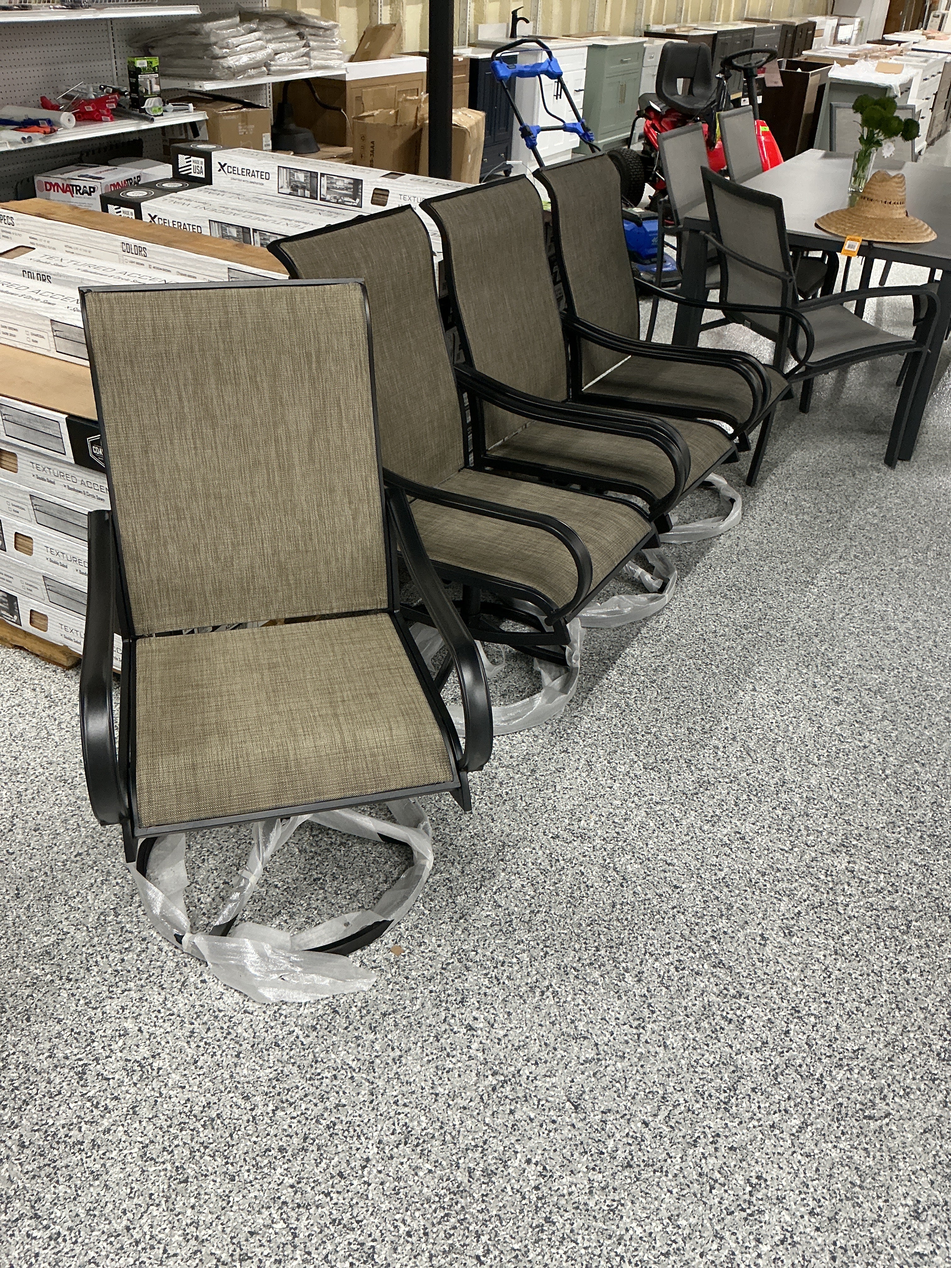 4 Patio Swivel Chairs