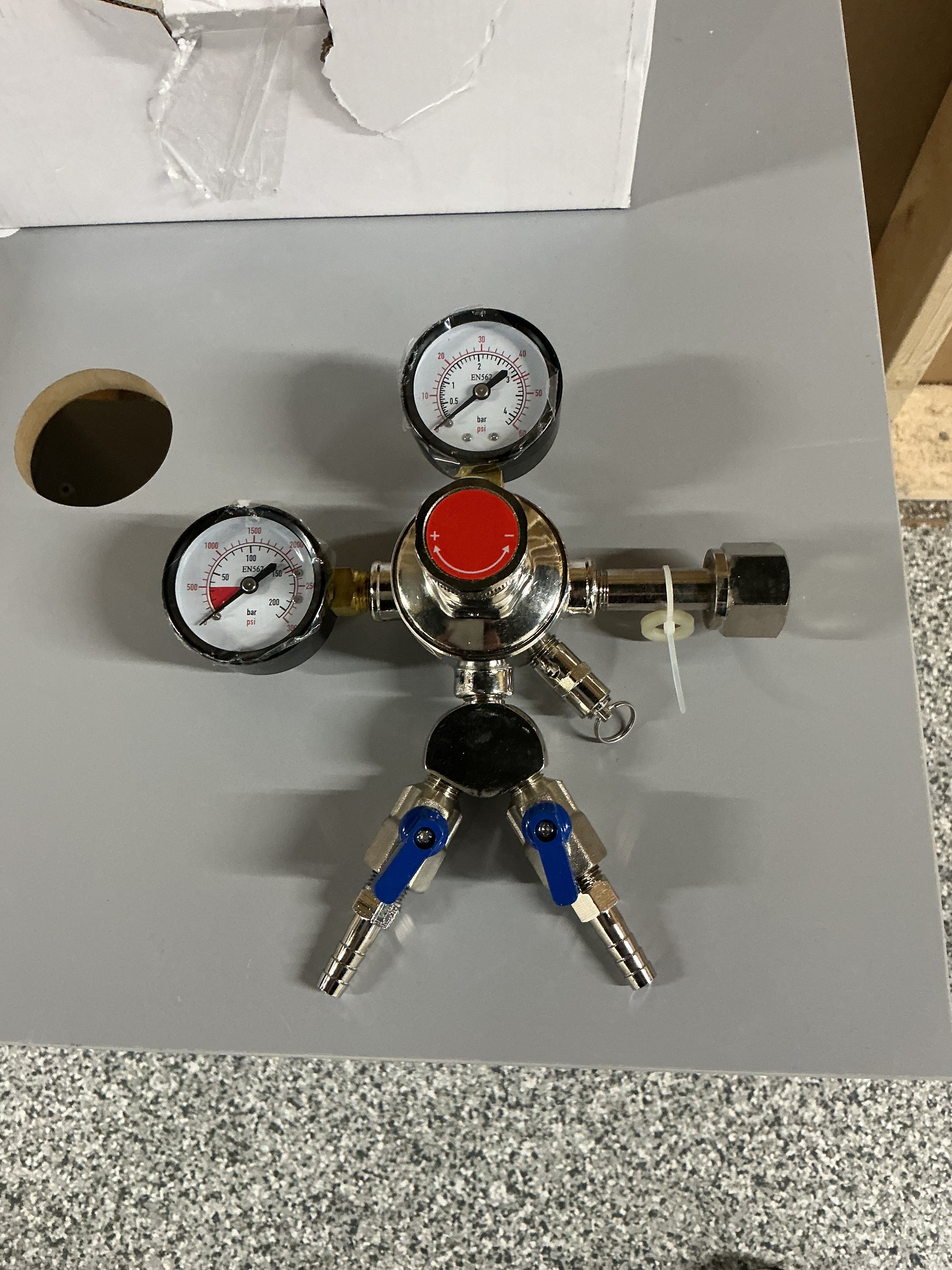 Dual Gauge CO2 Regulator