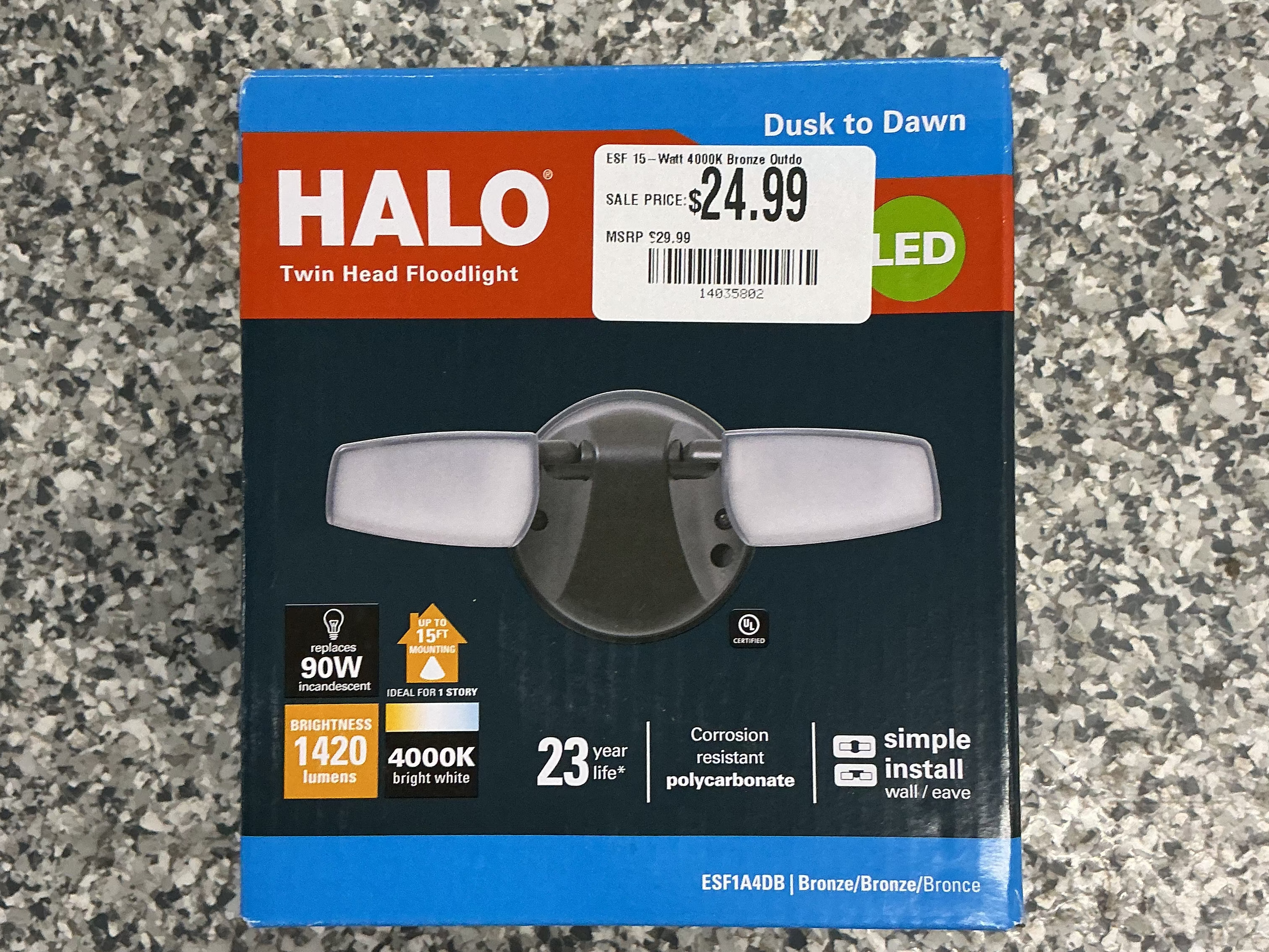 ESF 15-Watt 4000K Bronze Outdoor Integrated LED Dusk to Dawn Flood Light