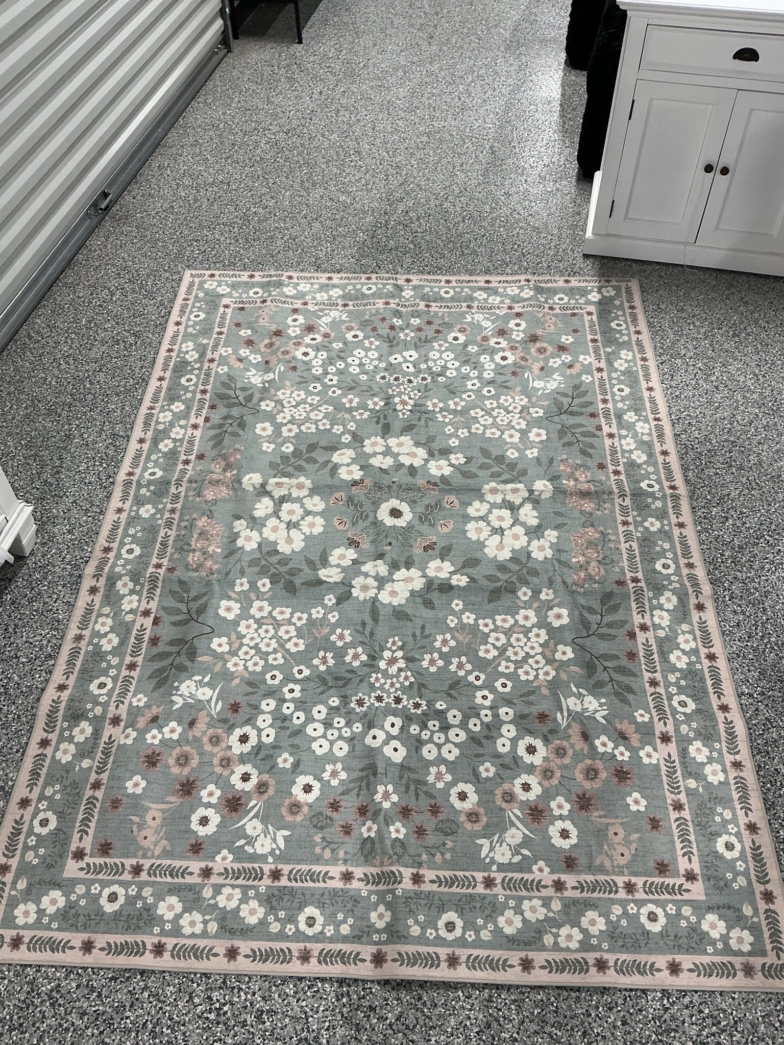 Wyatt and Ash 5ft 3in x 7ft 5in Area Rug - Stu's Home Improvement Outlet