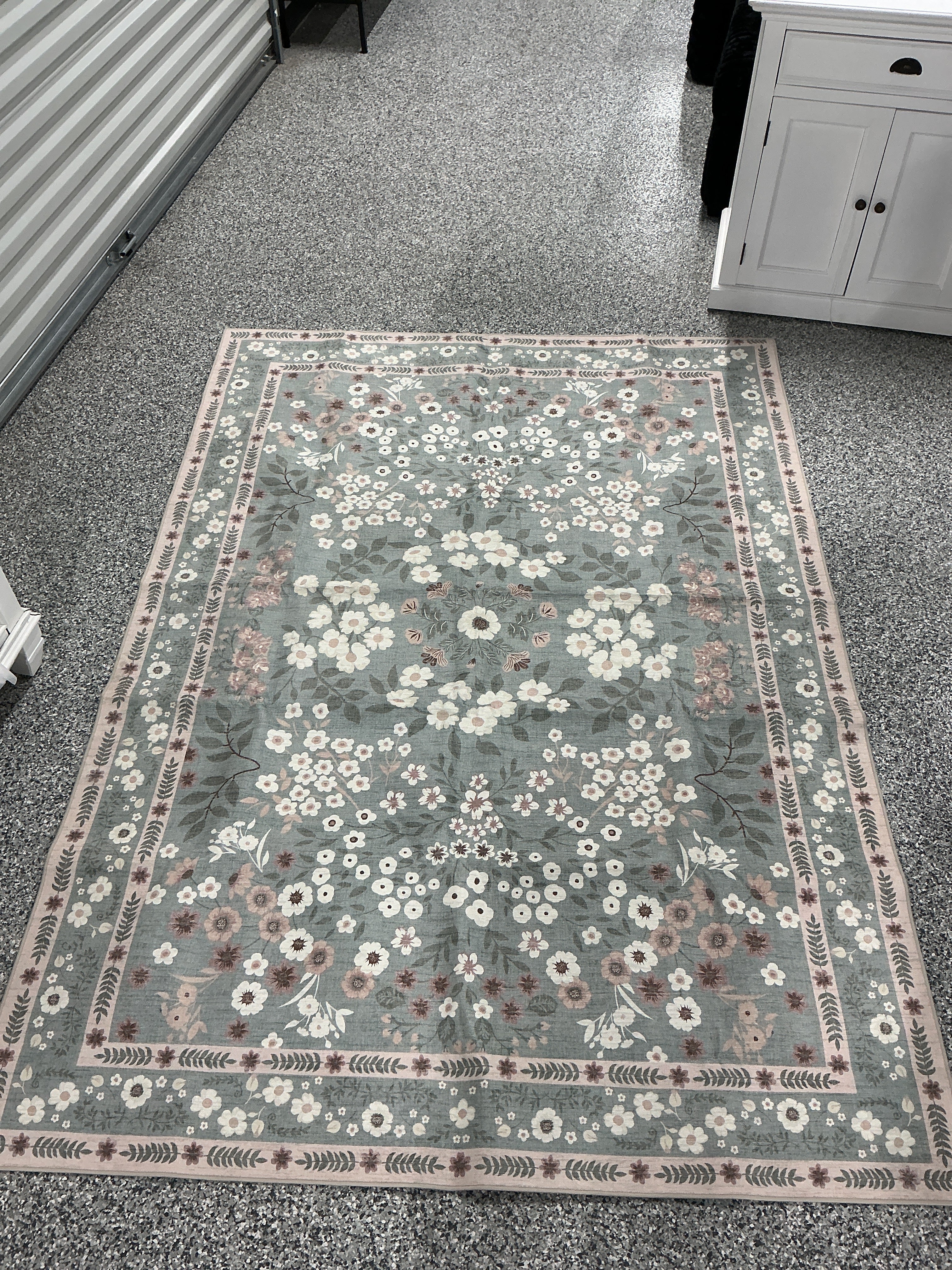 Wyatt and Ash 5ft 3in x 7ft 5in Area Rug