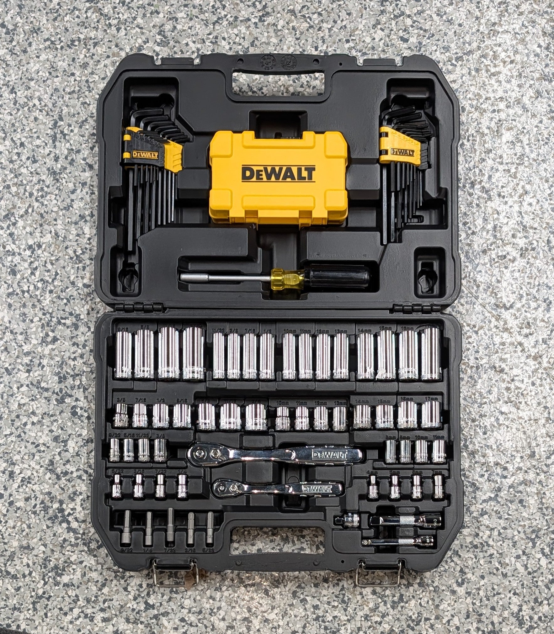 1/4 in. x 3/8 in. Drive Polished Chrome Mechanics Tool Set (108-Piece)