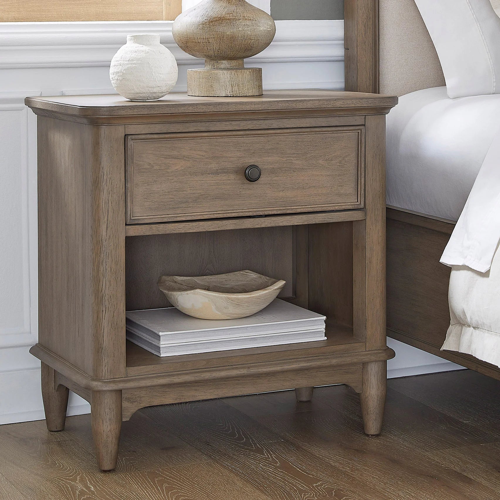 Lila Nightstand