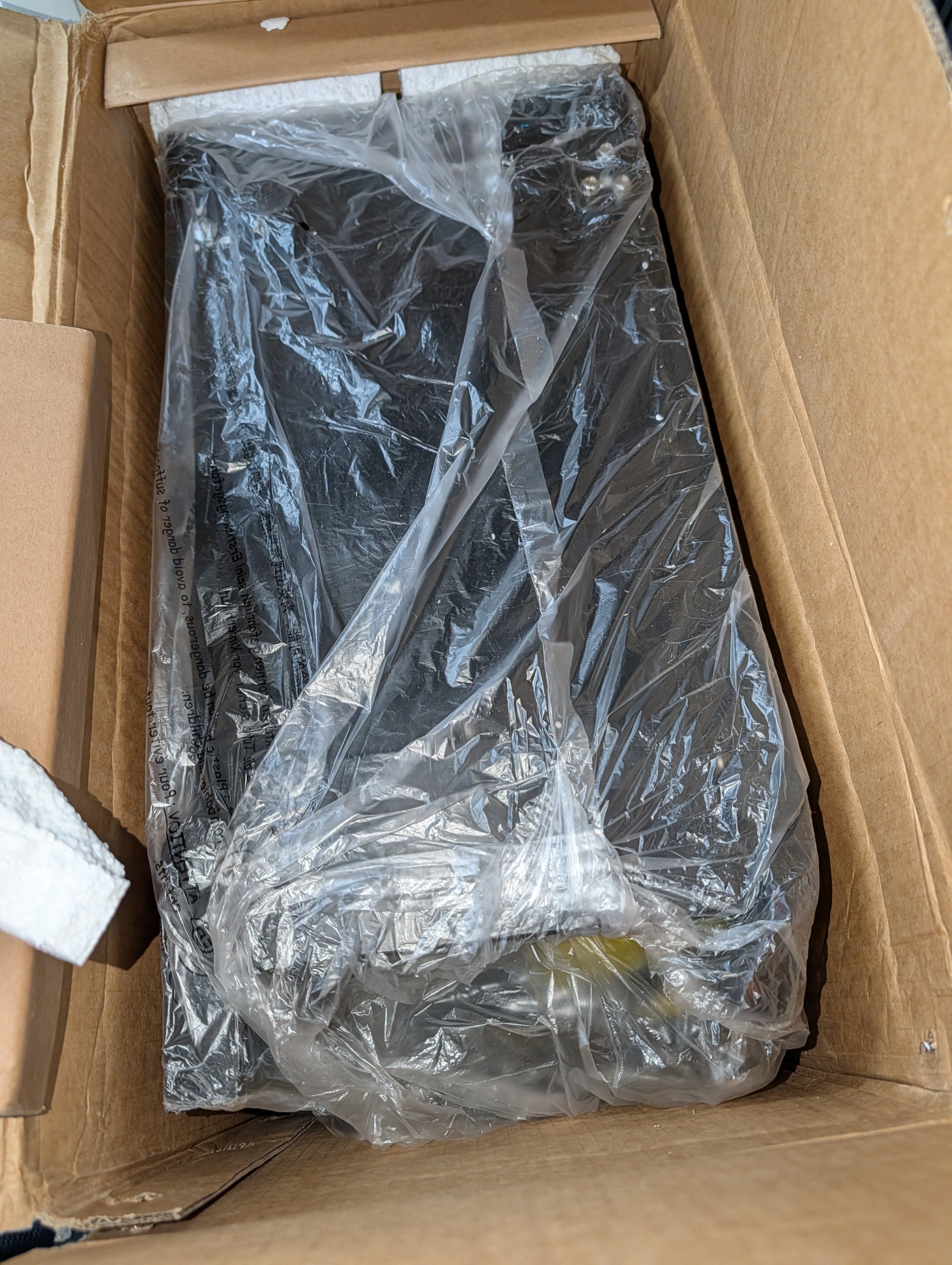 16L Electric Cigar Humidor for 100 Counts with Thermostat (Cooling and Heating)