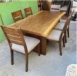 Whitley 7 piece set table and chairs