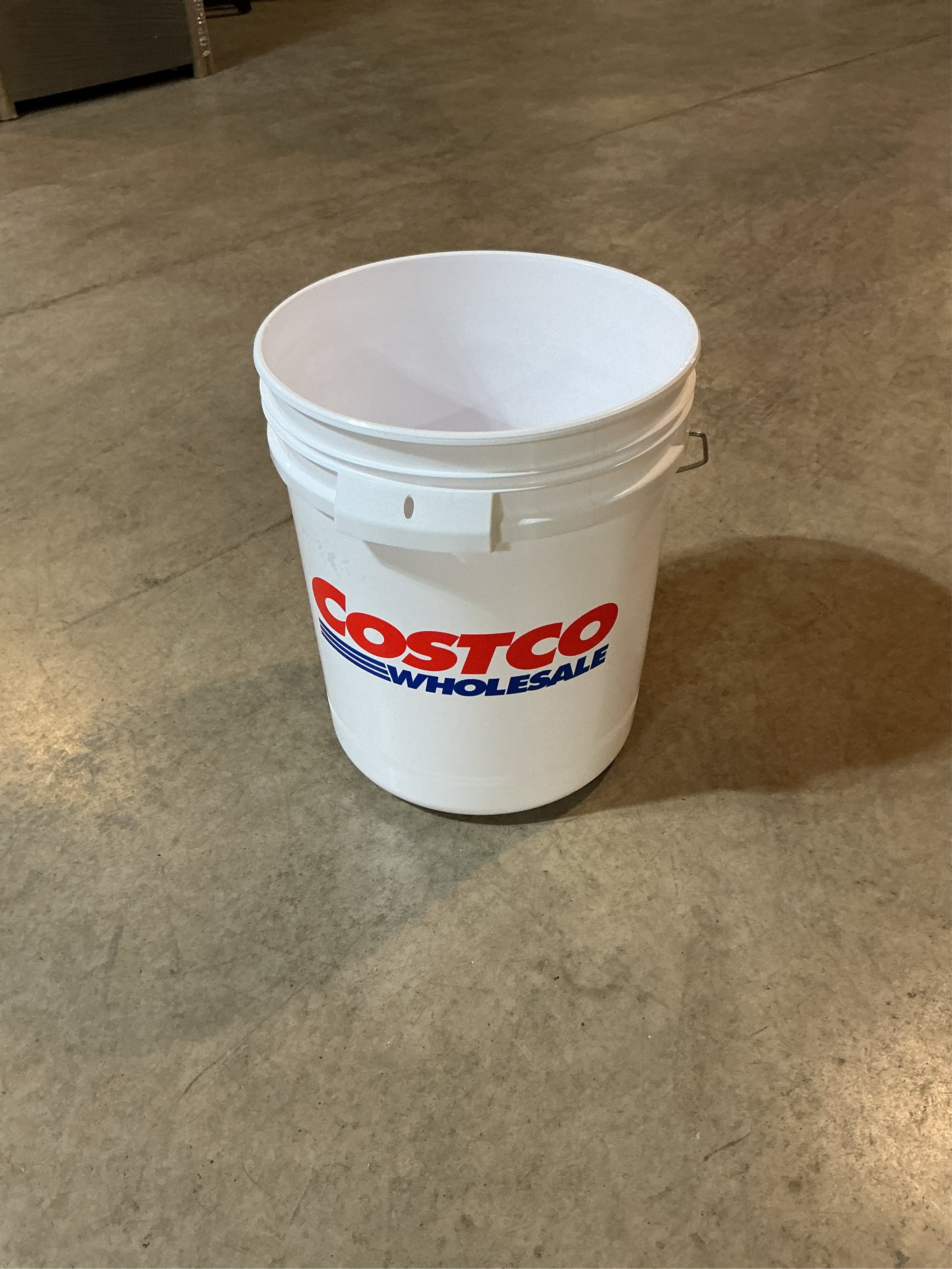 Costco White 5 gal Bucket