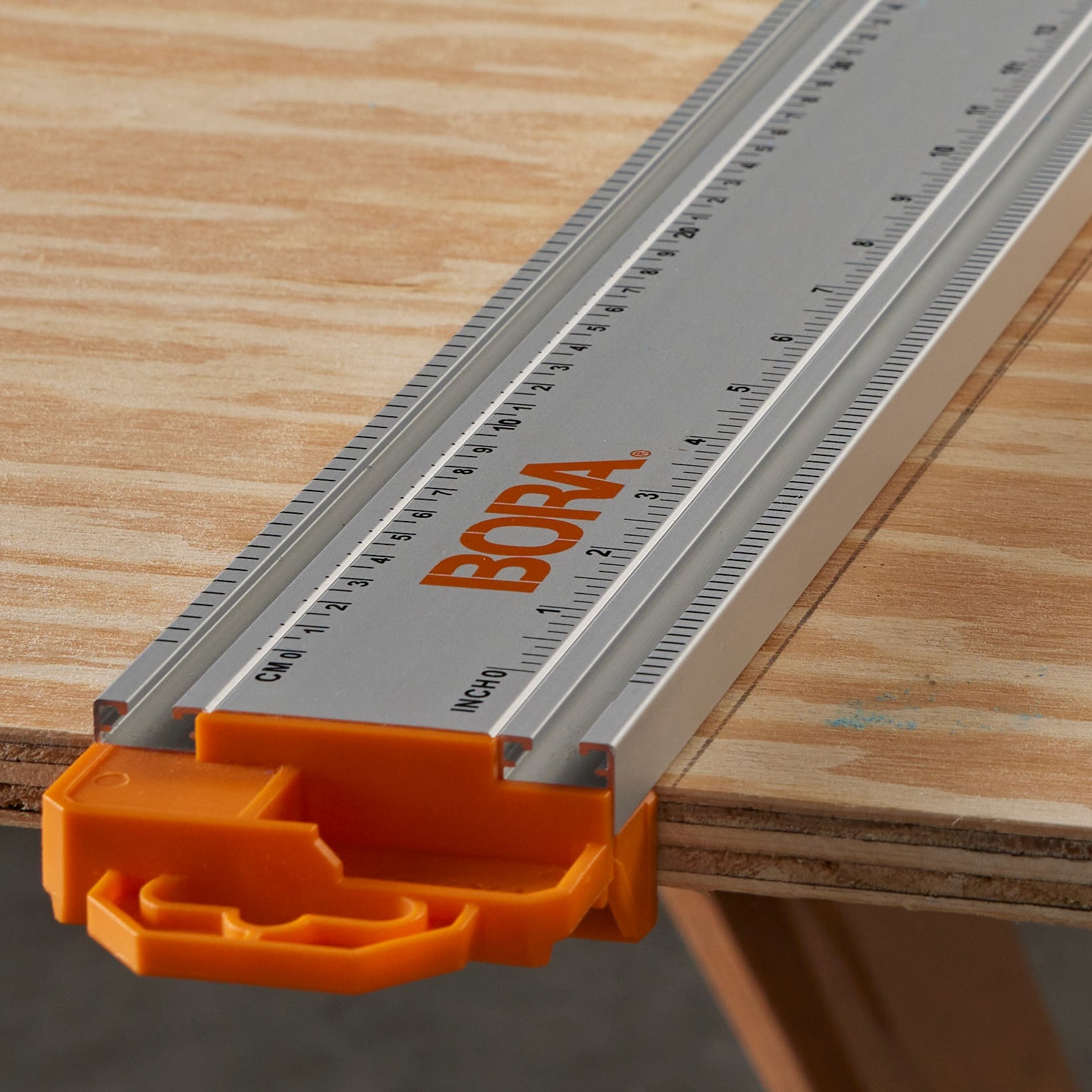 BORA Ngx Aluminum Clamp Edge with 160 lbs. Clamping Force, 48-in Maximum Jaw Opening, 1.0-in Throat Depth