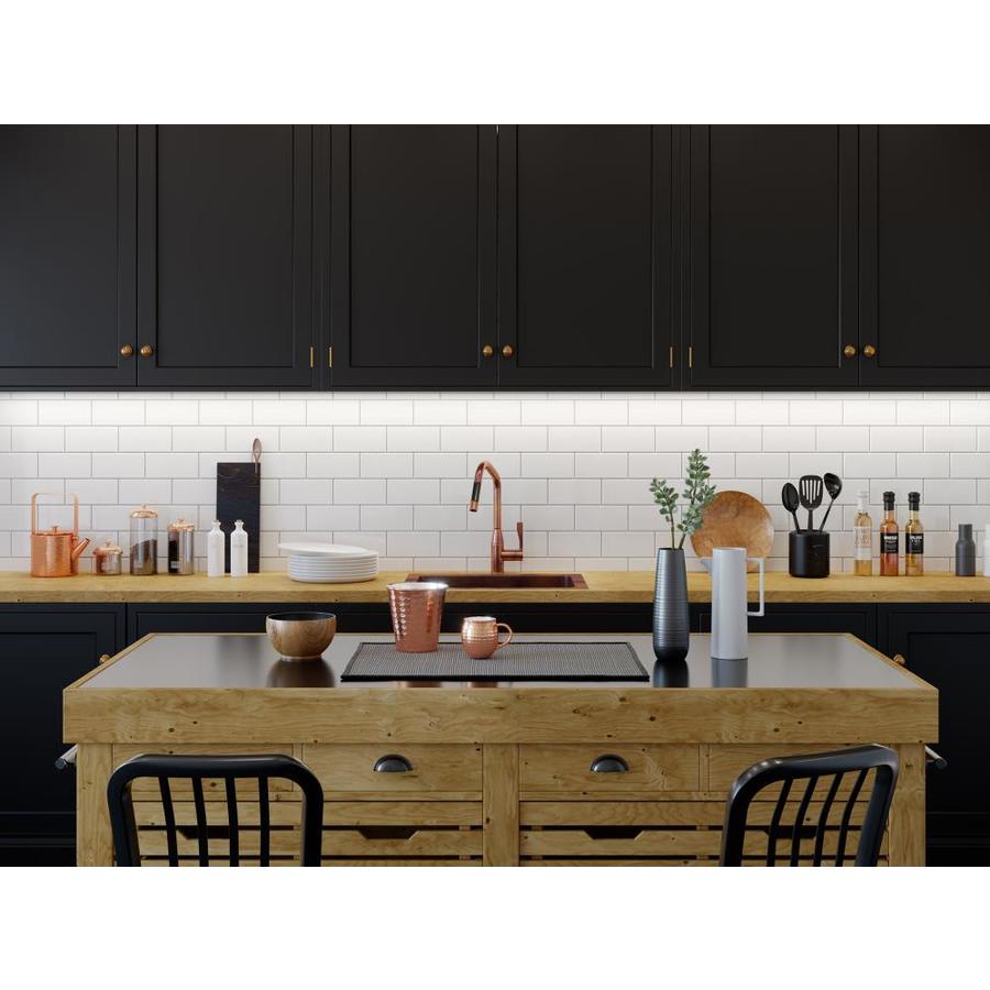 Good Earth Lighting Tape light 96-in Plug-in Tape Under Cabinet Lights
