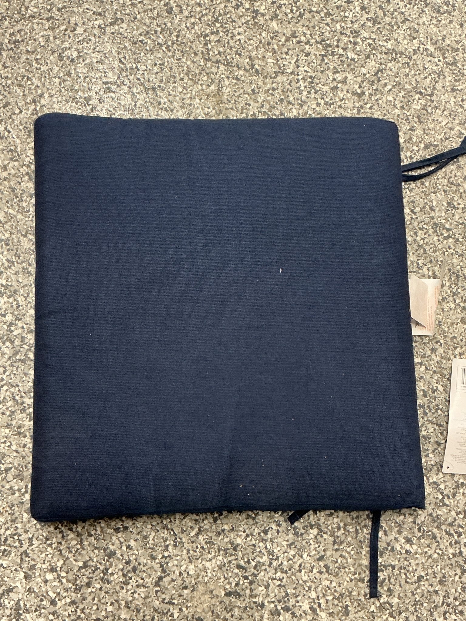 Sunbrella Outdoor seat pad - Stu's Home Improvement Outlet