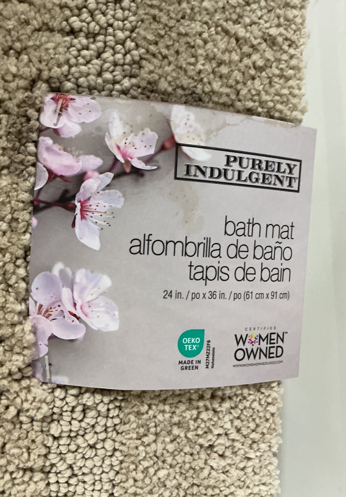 Purely Indulgent 24 in bath mat