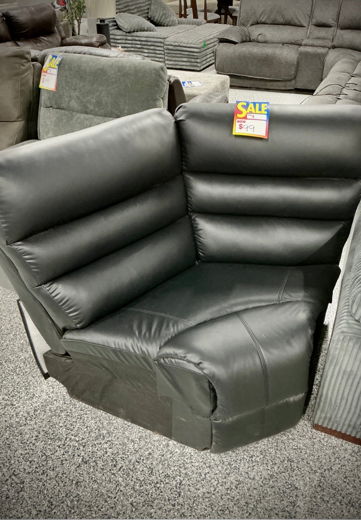 Black Leather Corner Seat - Stu's Home Improvement Outlet