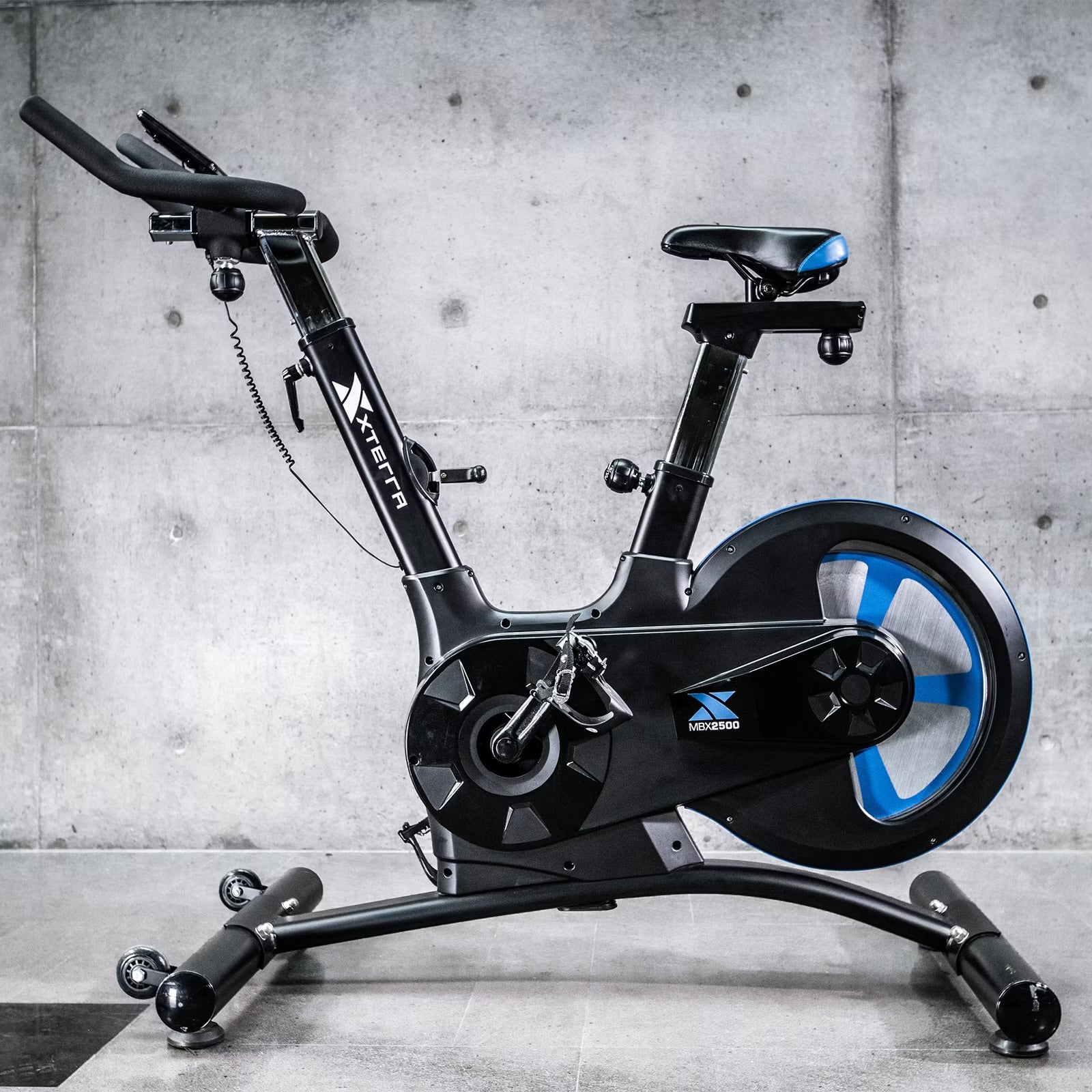 XTERRA MBX2500 Indoor Cycle Trainer