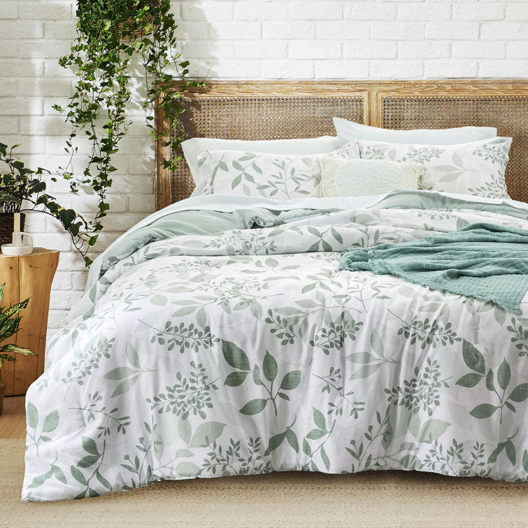 Bedsure Floral Comforter Set