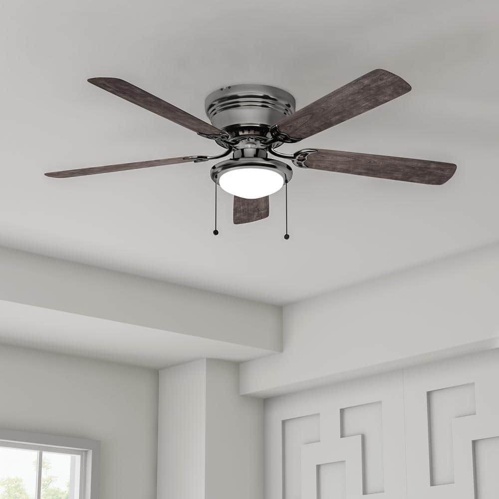 Hugger 52 in. LED Gunmetal Ceiling Fan - Stu's Home Improvement Outlet